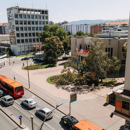 Constantin Inn Ni Exterior foto
